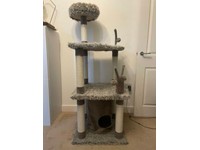 second hand cat tree
